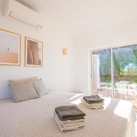 Casa Belavista * エストンバル